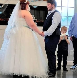 Meet your Posher, Isaac